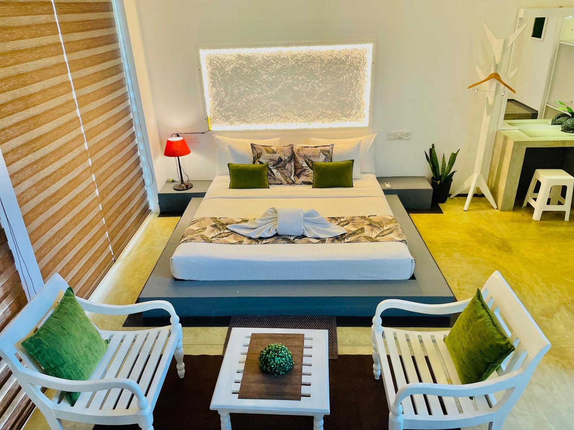 8 Plus Motels เนกอมโบ ภายนอก รูปภาพ